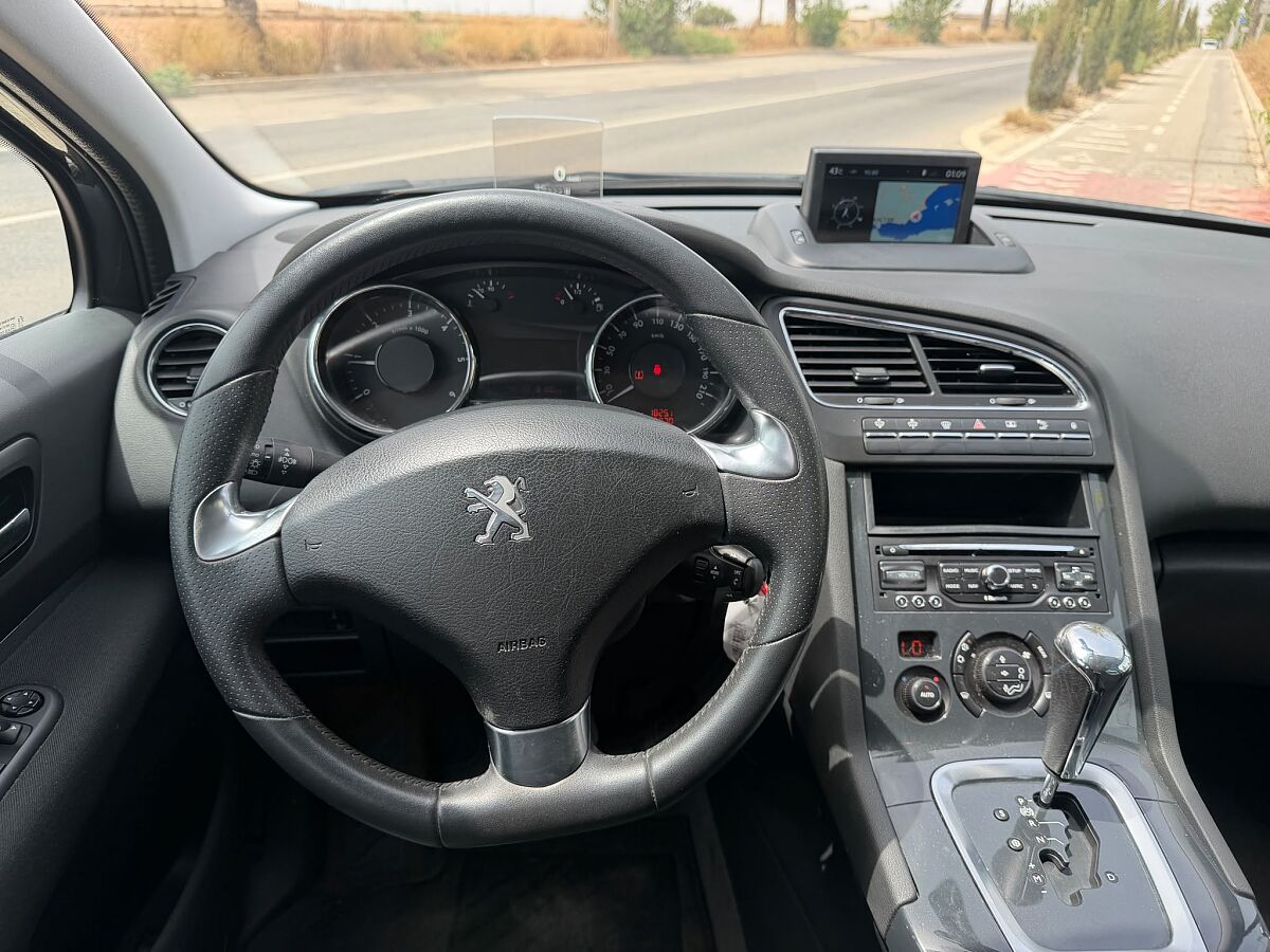 PEUGEOT 5008 ALLURE 1.6 HDI AUTO SPANISH LHD IN SPAIN 84000 MILES 7 SEATS 2015